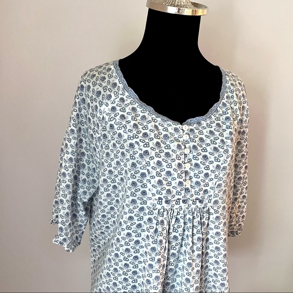 APRIL CORNELL Floral Blue and White Short Sleeve Tunic Top Women’s Size Medium - Picture 9 of 11